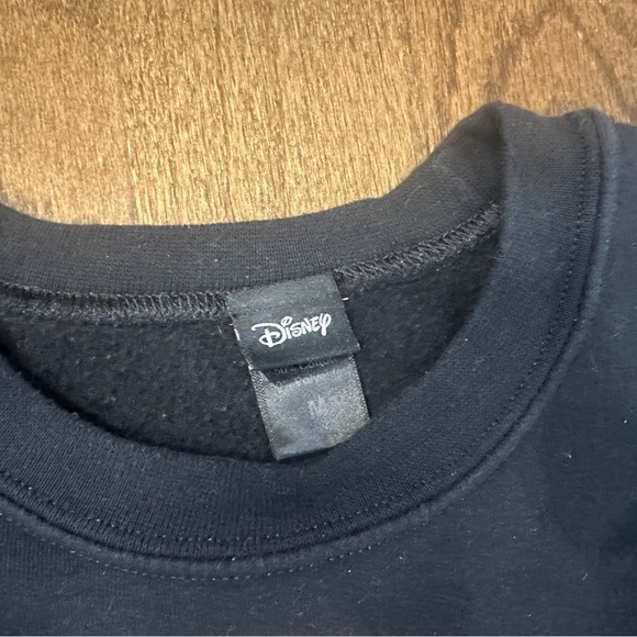 Women’s Disney belle sweatshirt size medium - Picture 3 of 4